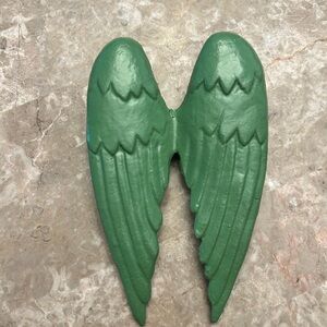 Green Angel Wings Wall Decor